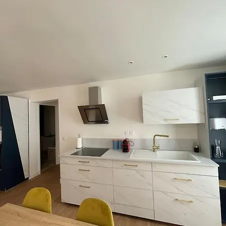 L'escapade Nimoise - Climatisation Apartment